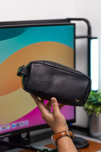 Load image into Gallery viewer, EXTEND Genuine Leather Hand Bag Dopp Kit
