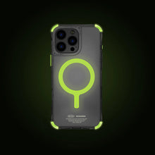 Load image into Gallery viewer, Skinarma Saido Case For 16/16 ProMax-Green
